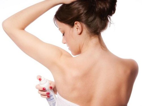 Резкий запах пота у женщин причины