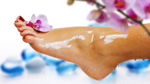 Как использовать борную кислоту от запаха ног