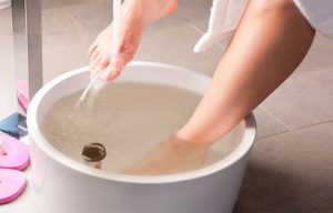 Горячая ванна для ног